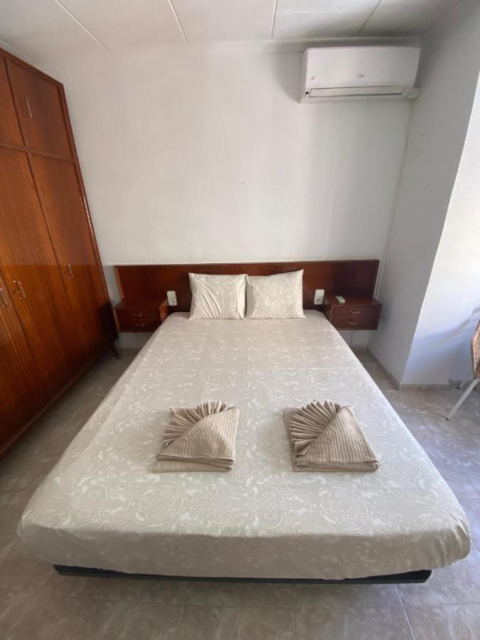 Cozy Apartment In Centre Of Alicante Near Plaza De Toros Bagian luar foto