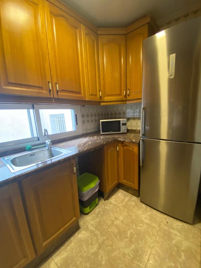 Cozy Apartment In Centre Of Alicante Near Plaza De Toros Bagian luar foto