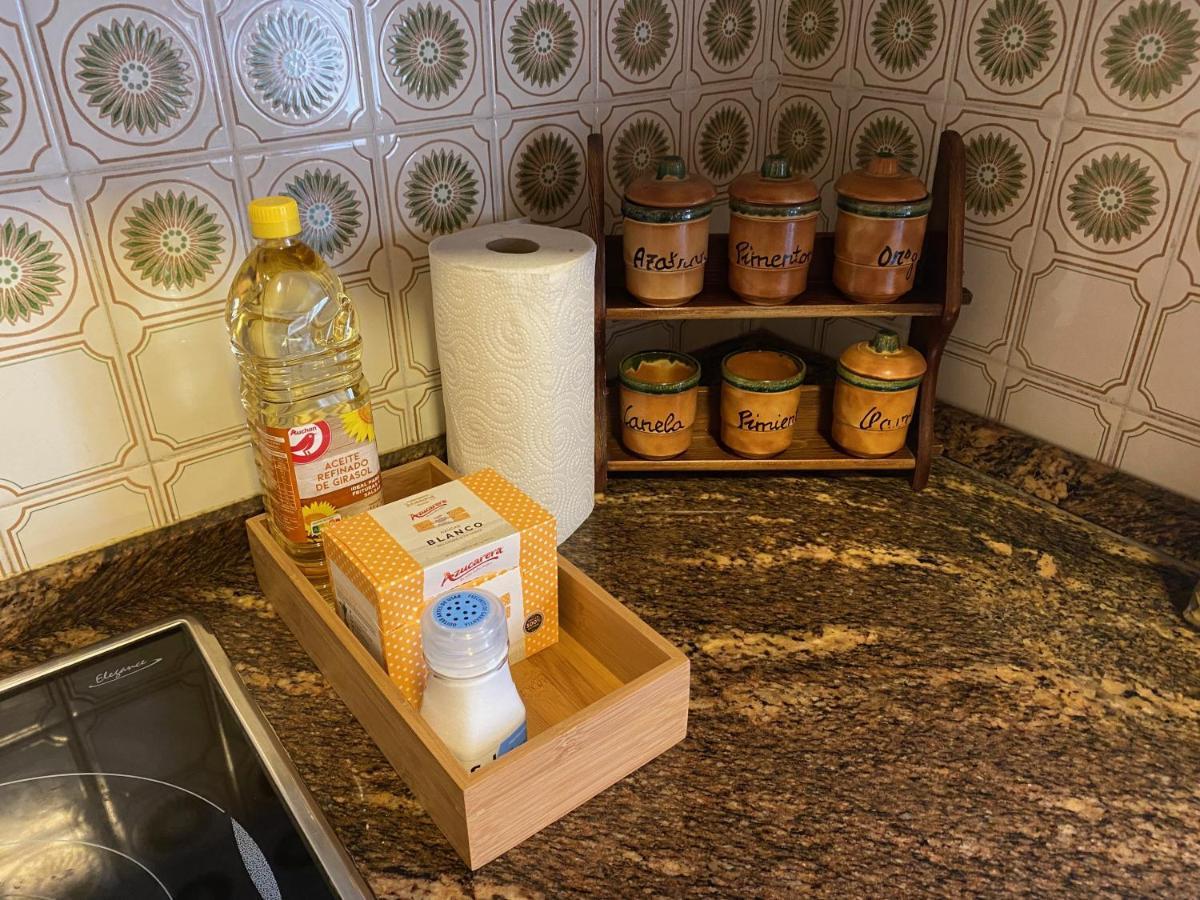Cozy Apartment In Centre Of Alicante Near Plaza De Toros Bagian luar foto