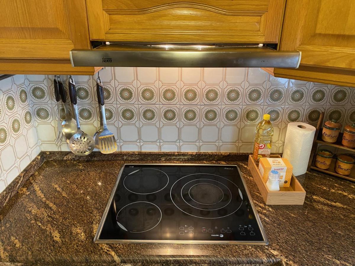 Cozy Apartment In Centre Of Alicante Near Plaza De Toros Bagian luar foto